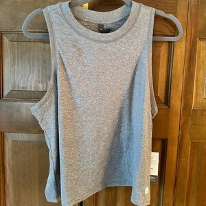 Vuori Energy Crop Tank Top - Women's Large Color Heather Grey NWT